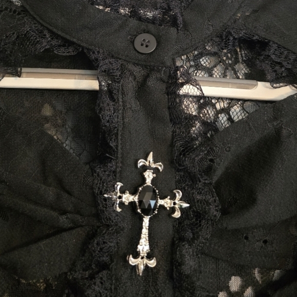 Dark In Love Black Lace Victorian/Gothic Blouse With Cross Size XXL in EUC - Picture 8 of 11
